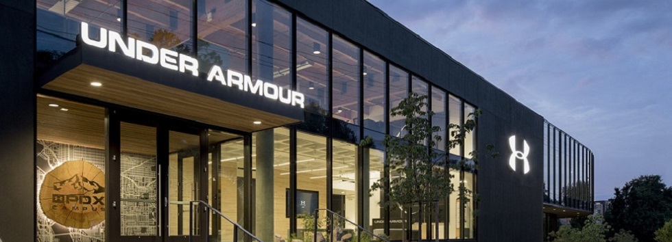 Under Armour aumenta un 0,2% sus ventas y desploma sus beneficios en el primer trimestre