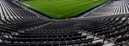 La Uefa lanza un programa piloto para recuperar el ‘safe standing’ en estadios