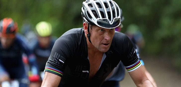 Lance Armstrong ficha a una directiva de Nike para su fondo de inversión en deporte
