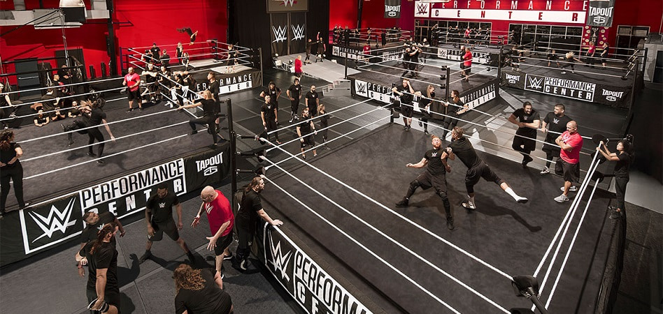 La WWE expande su huella internacional con un centro de entrenamiento en Reino Unido