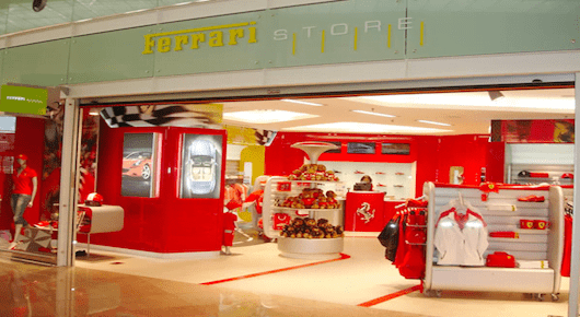 Ferrari Aeropuerto Barcelona 530