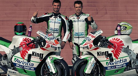 Héctor Barberá y Mike Di Meglio con sus motos.