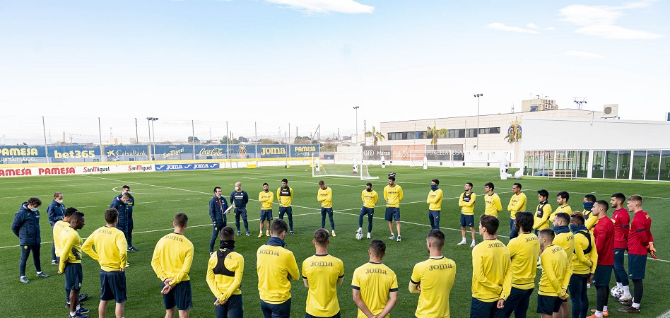 El Villarreal CF pierde un millón de euros y prevé 65.000 euros de beneficio en 2021