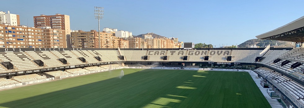 FC Cartagena renueva la iluminación de su estadio por un millón de euros