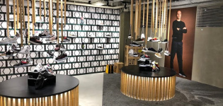 La marca de ‘sneakers’ de Iniesta abre en Japón