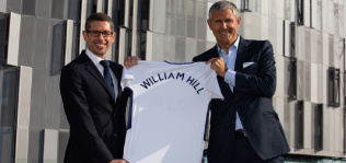 El United renueva con Mlily y el Tottenham con William Hill