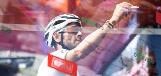 La Vuelta se alía con Movistar para evitar la firma física de los corredores