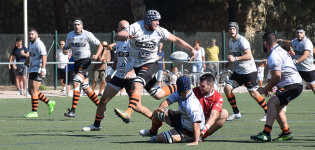 Juan Roig aúpa el rugby de Les Abelles