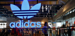 Adidas admite que las ventas en China caerán hasta un 85%