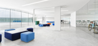 Mondraker abre en Elche su nueva sede de 12.000 metros cuadrados