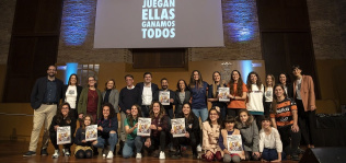 Las estrellas del deporte femenino español llegan a los cromos