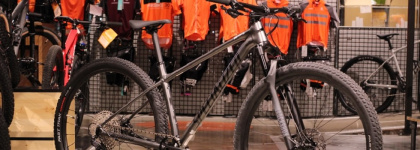 La estadounidense Specialized compra la cadena madrileña de tiendas de ciclismo Kbike