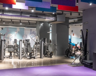 Anytime Fitness prosigue su expansión y abre un nuevo centro en Badalona