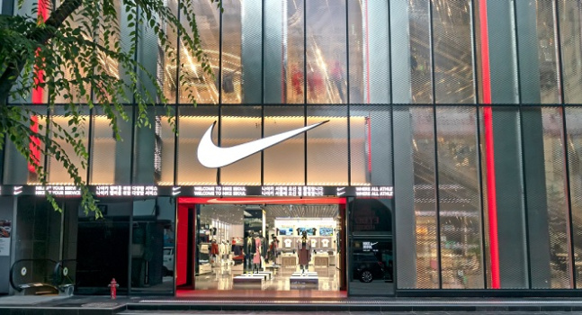 Nike pierde fuelle y crece sólo un 2% en el primer trimestre