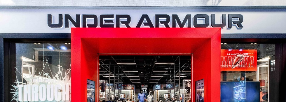 Under Armour reduce ventas hasta septiembre, y actualiza sus previsiones para 2024