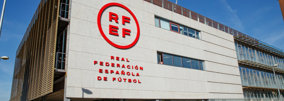 La Fifa y la Uefa analizarán la intervención de la Rfef por parte del CSD